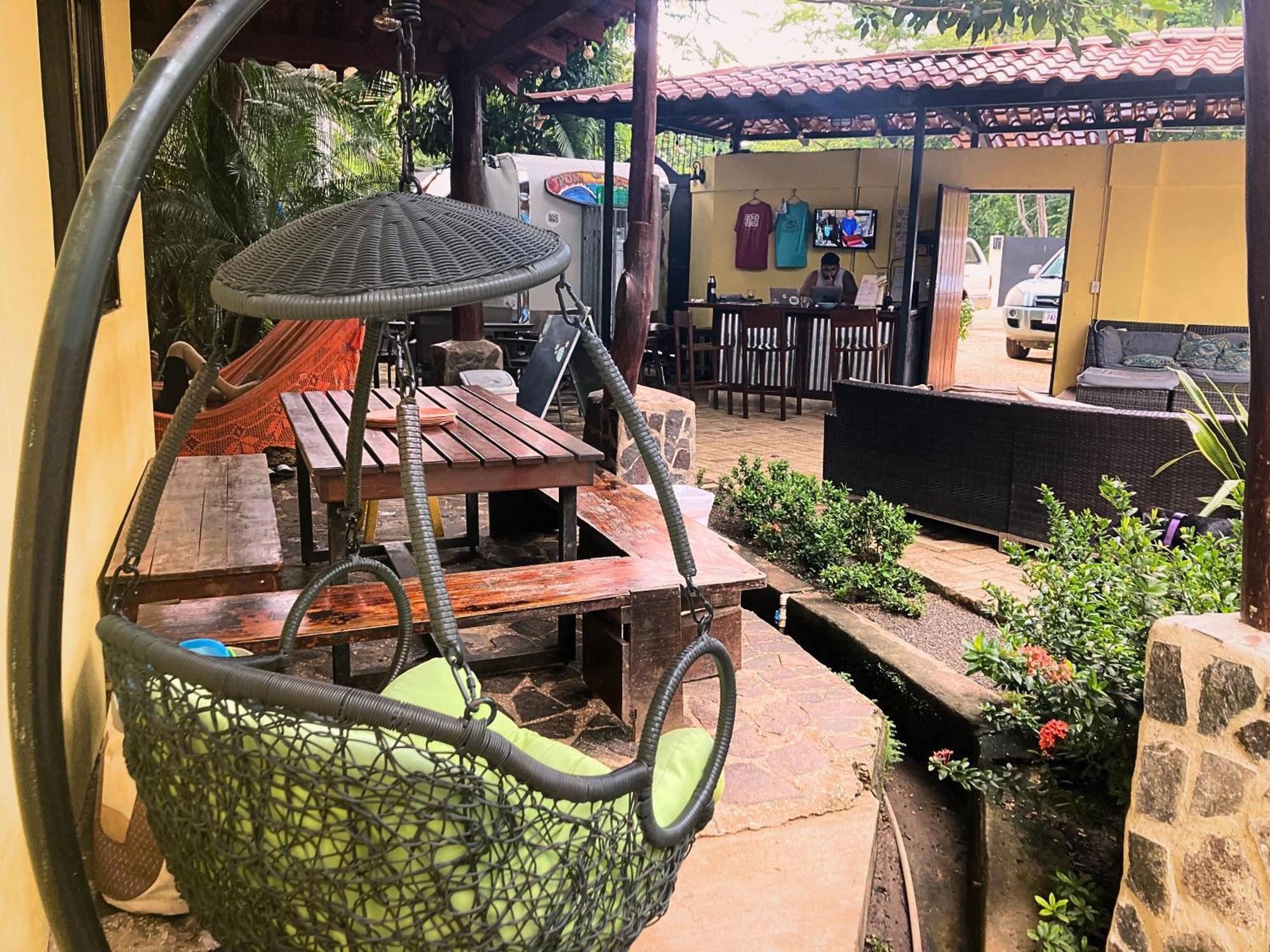 Tamarindo Backpackers Pansiyon Dış mekan fotoğraf