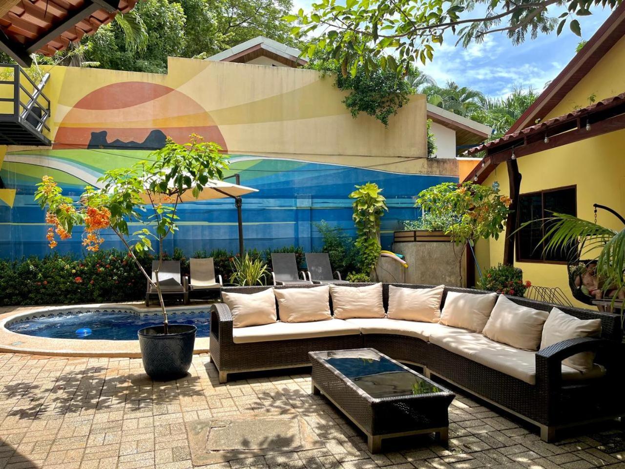 Tamarindo Backpackers Pansiyon Dış mekan fotoğraf